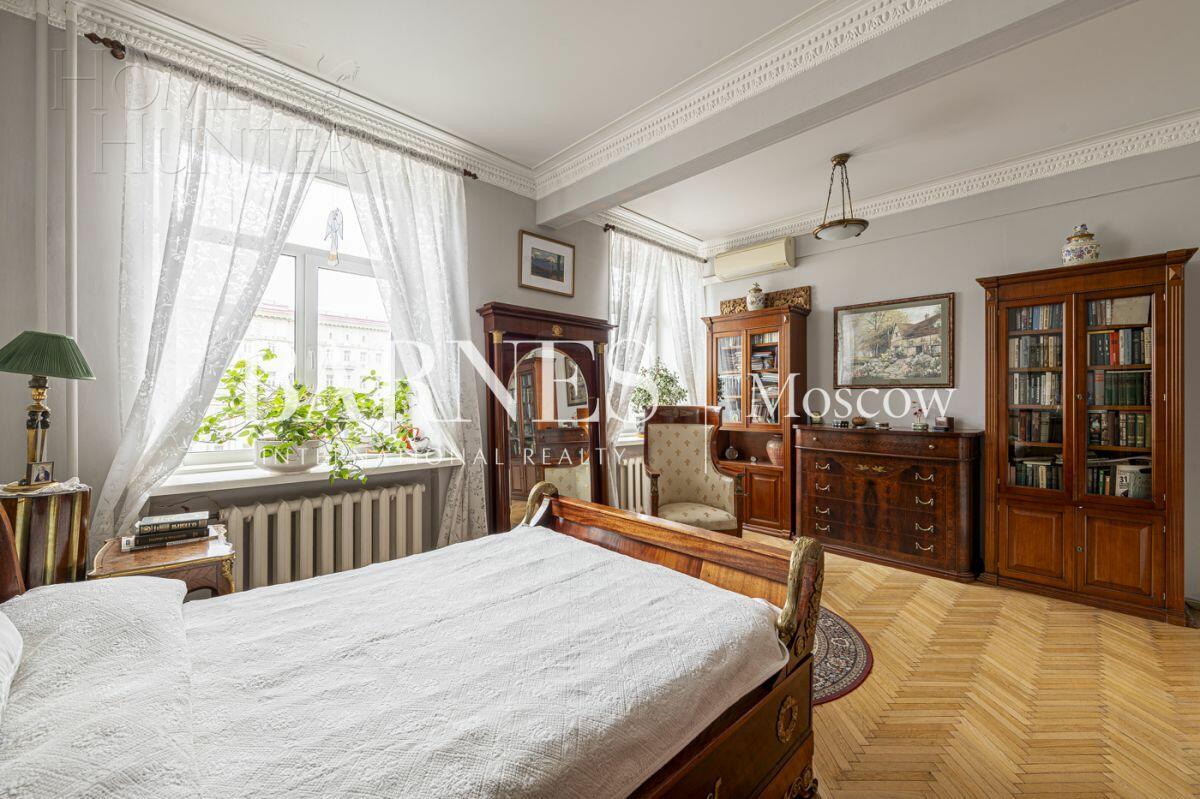 5-КОМН. КВАРТИРА С ОТДЕЛКОЙ 125 М² НА 4 ЭТАЖЕ