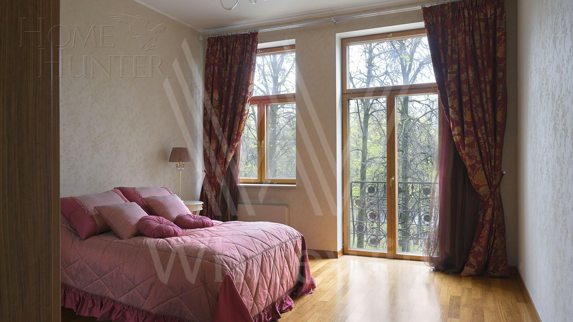 6-КОМН. КВАРТИРА С ОТДЕЛКОЙ 436.4 М² НА 3 ЭТАЖЕ