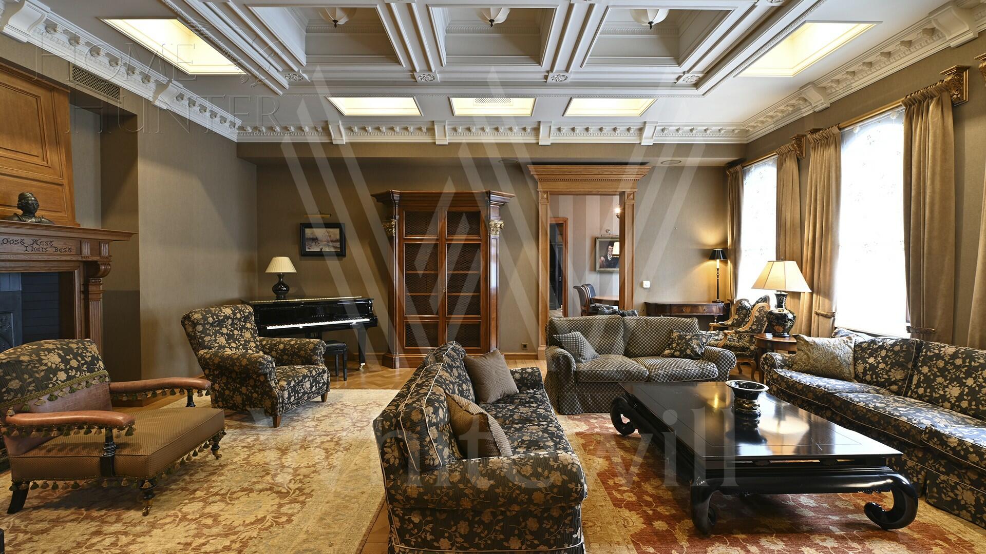 3-КОМН. КВАРТИРА С ОТДЕЛКОЙ 161.6 М² НА 2 ЭТАЖЕ