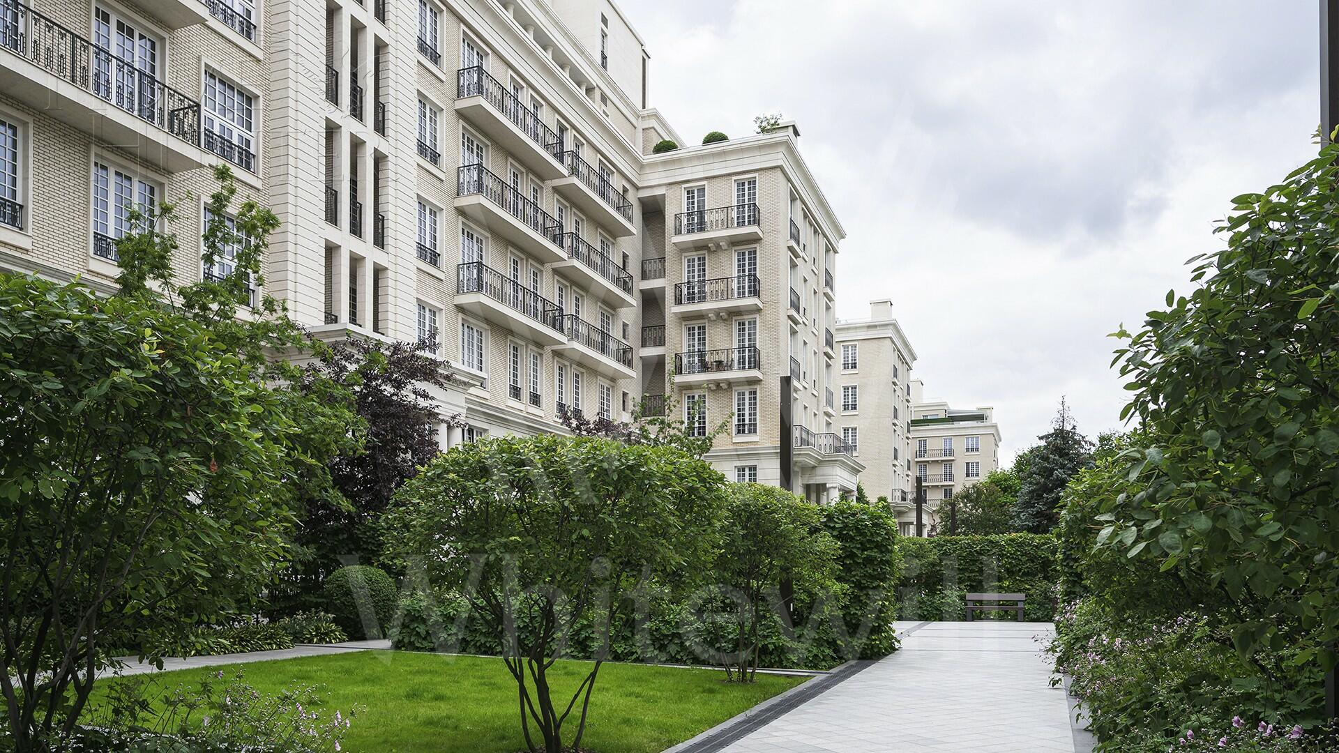 4-КОМН. КВАРТИРА С ОТДЕЛКОЙ 227 М² НА 3 ЭТАЖЕ