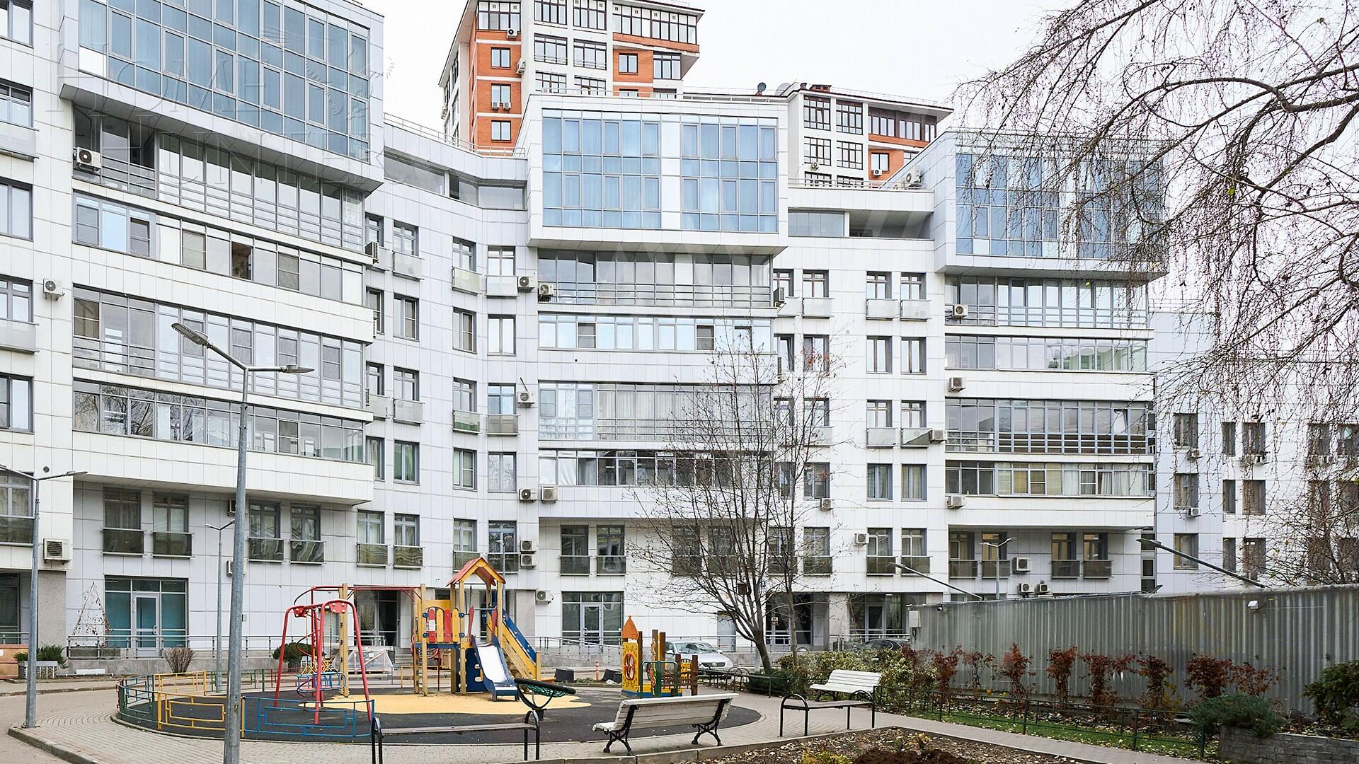 5-КОМН. КВАРТИРА С ОТДЕЛКОЙ 200 М² НА 5 ЭТАЖЕ