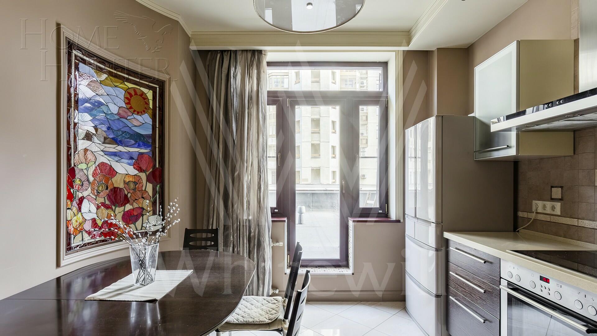 2-КОМН. КВАРТИРА С ОТДЕЛКОЙ 78 М² НА 3 ЭТАЖЕ