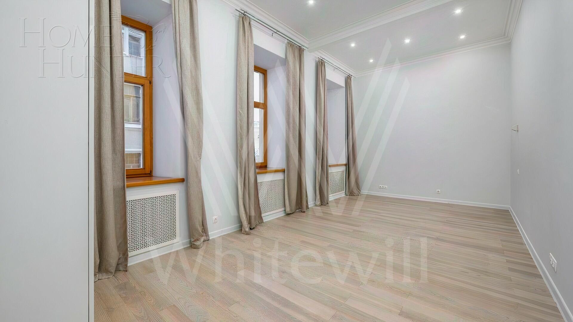 7-КОМН. КВАРТИРА С ОТДЕЛКОЙ 300 М² НА 3 ЭТАЖЕ