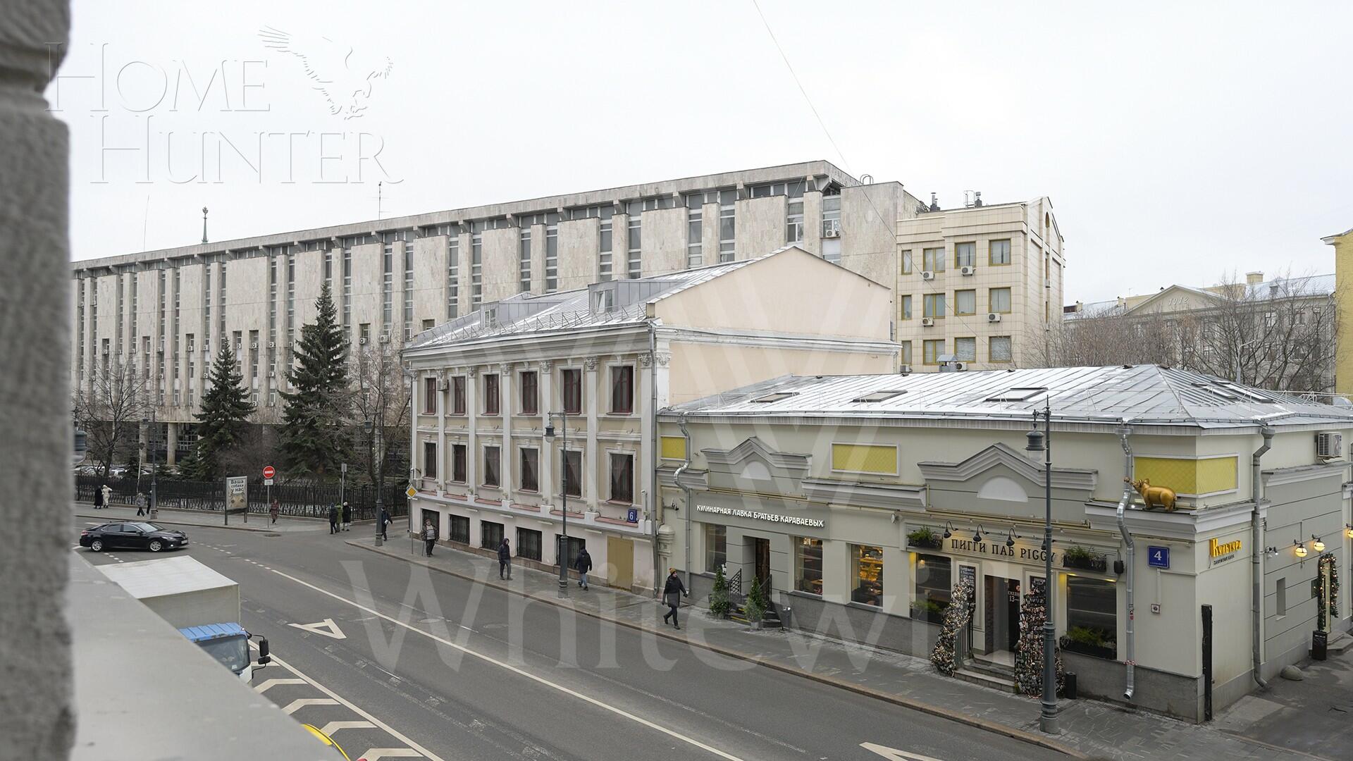 6-КОМН. КВАРТИРА С ОТДЕЛКОЙ 210 М² НА 2 ЭТАЖЕ