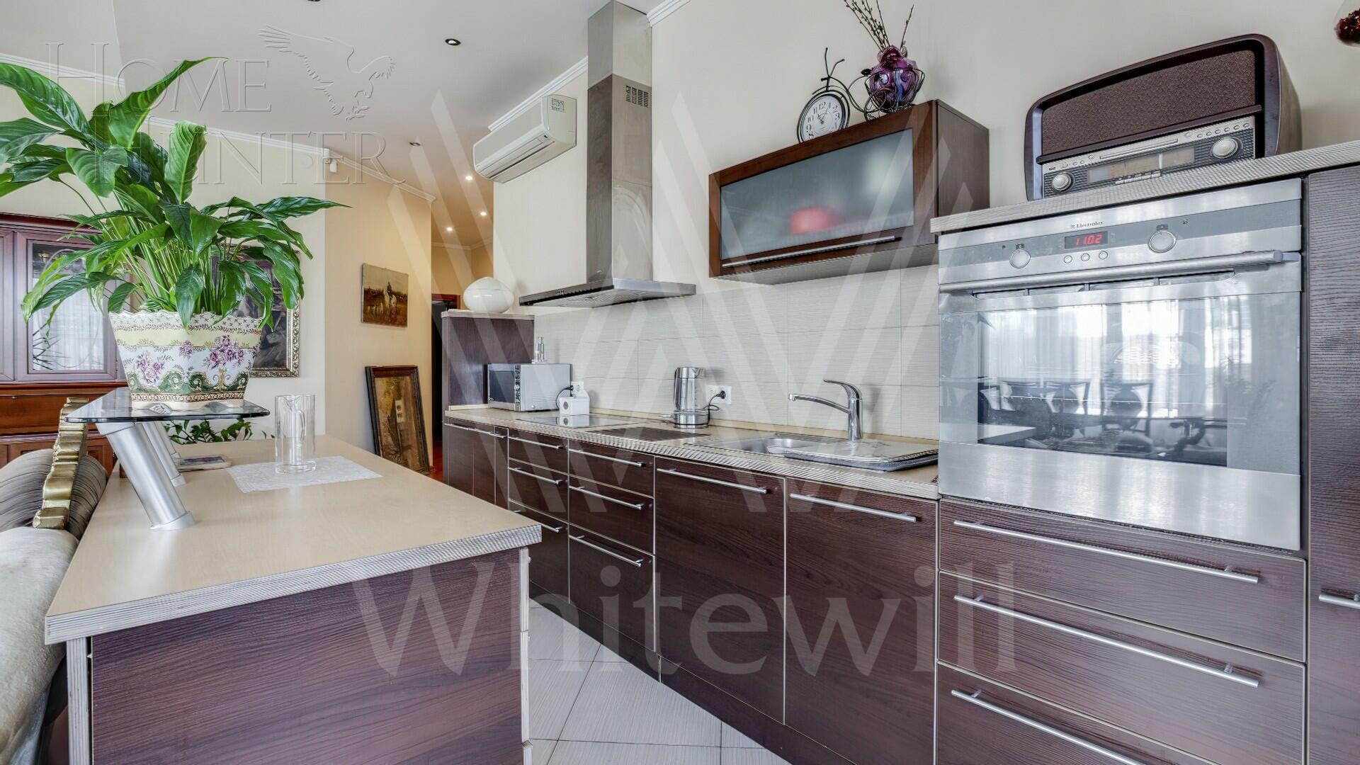 4-КОМН. КВАРТИРА С ОТДЕЛКОЙ 162.1 М² НА 2 ЭТАЖЕ