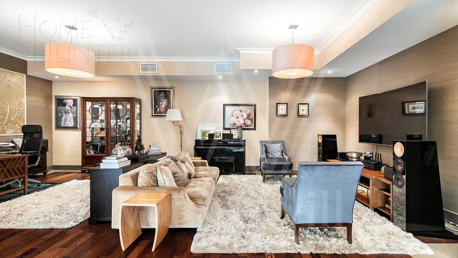 5-КОМН. КВАРТИРА С ОТДЕЛКОЙ 290 М² НА 2 ЭТАЖЕ