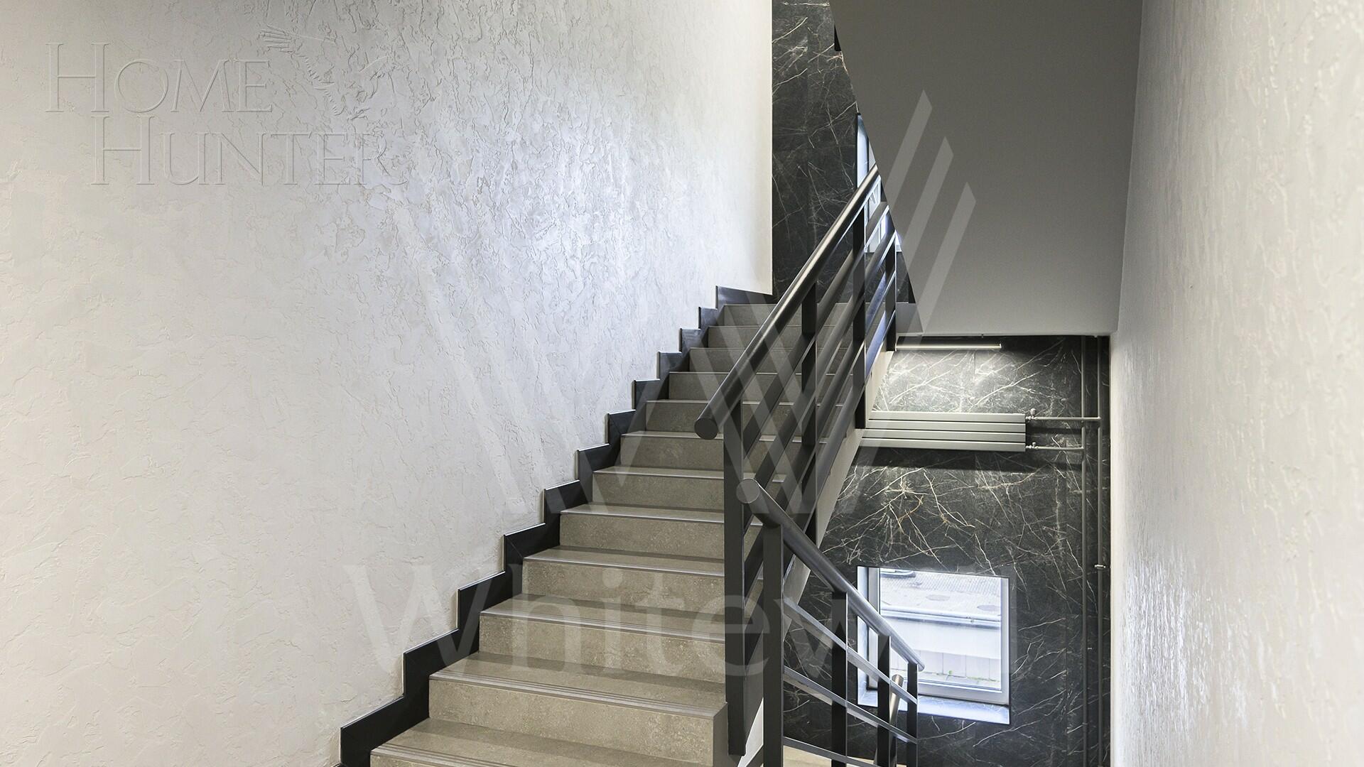 5-КОМН. КВАРТИРА С ОТДЕЛКОЙ 274 М² НА 4 ЭТАЖЕ