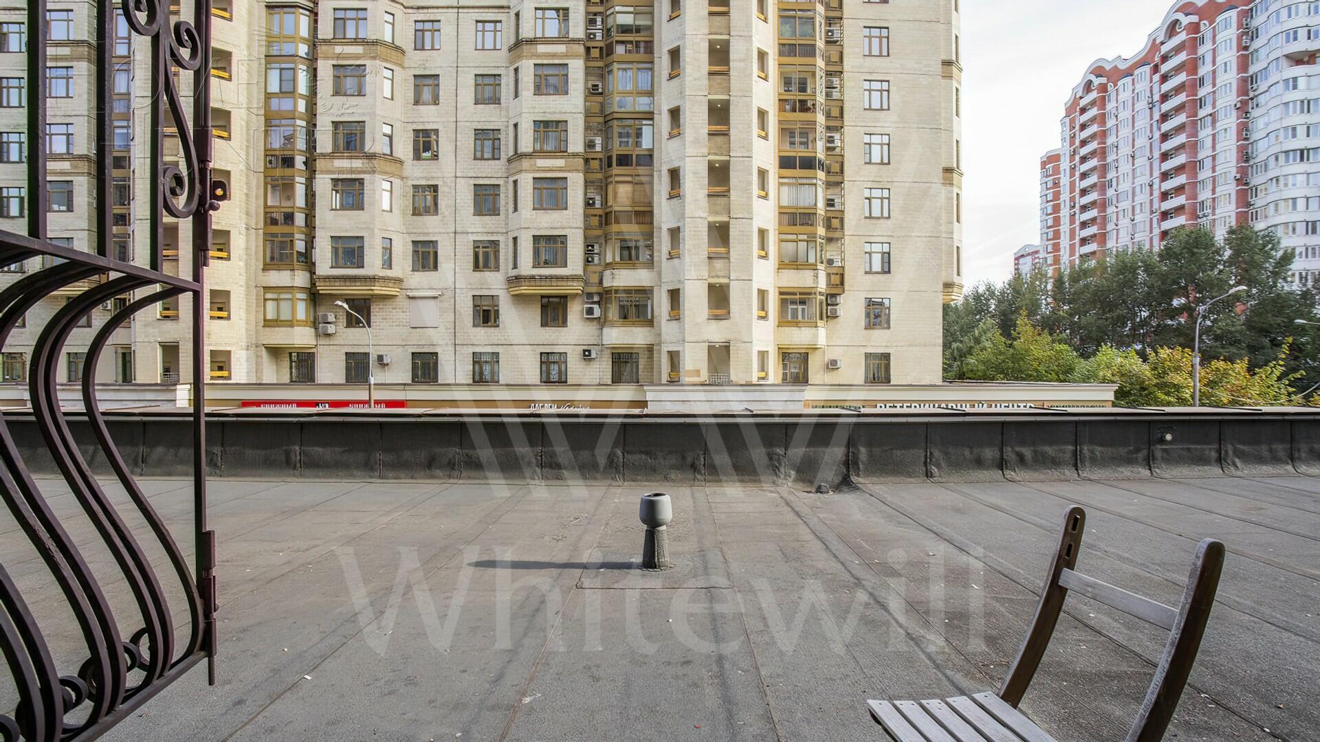 2-КОМН. КВАРТИРА С ОТДЕЛКОЙ 78 М² НА 3 ЭТАЖЕ