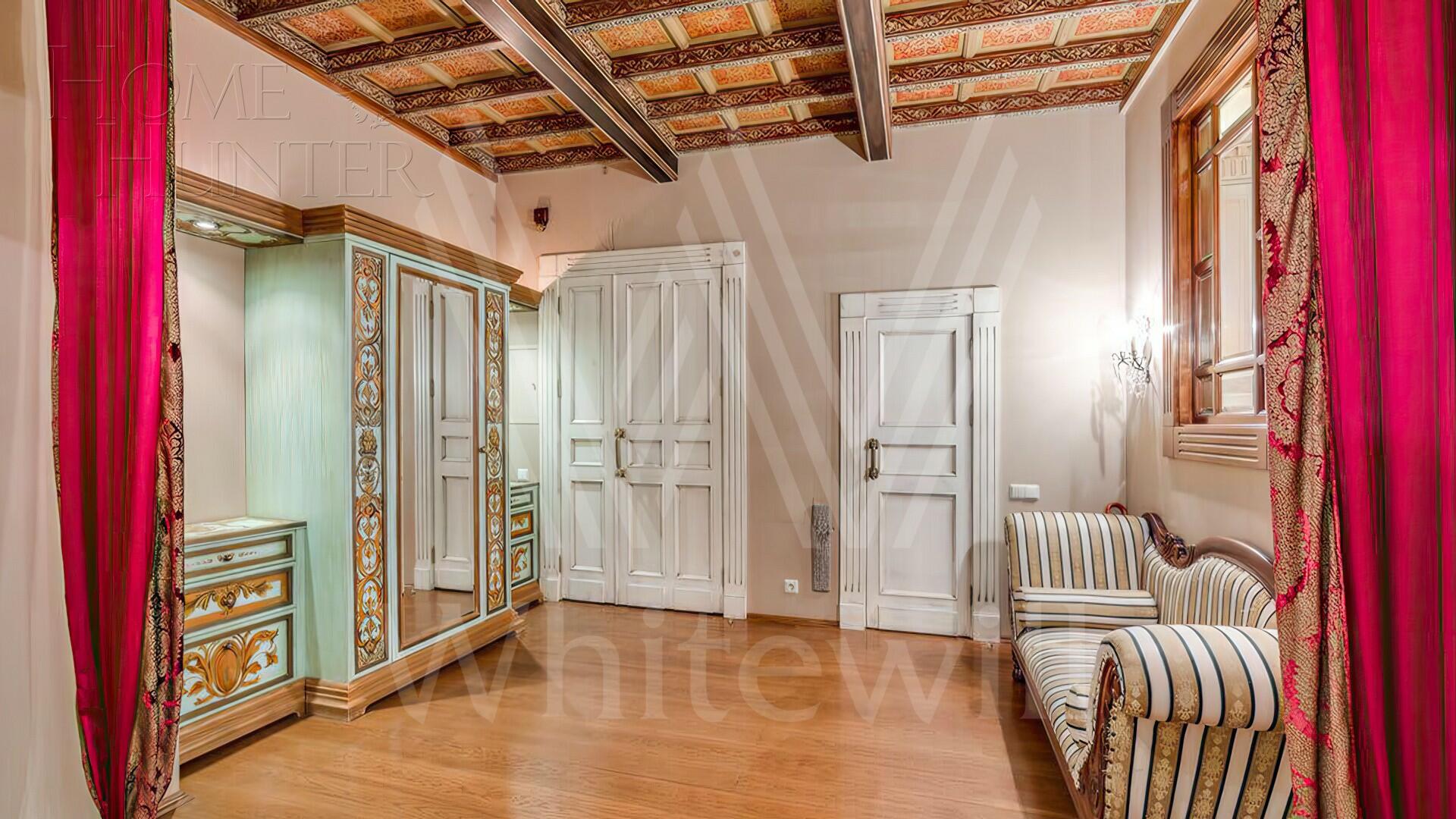 3-КОМН. КВАРТИРА С ОТДЕЛКОЙ 135 М² НА 2 ЭТАЖЕ