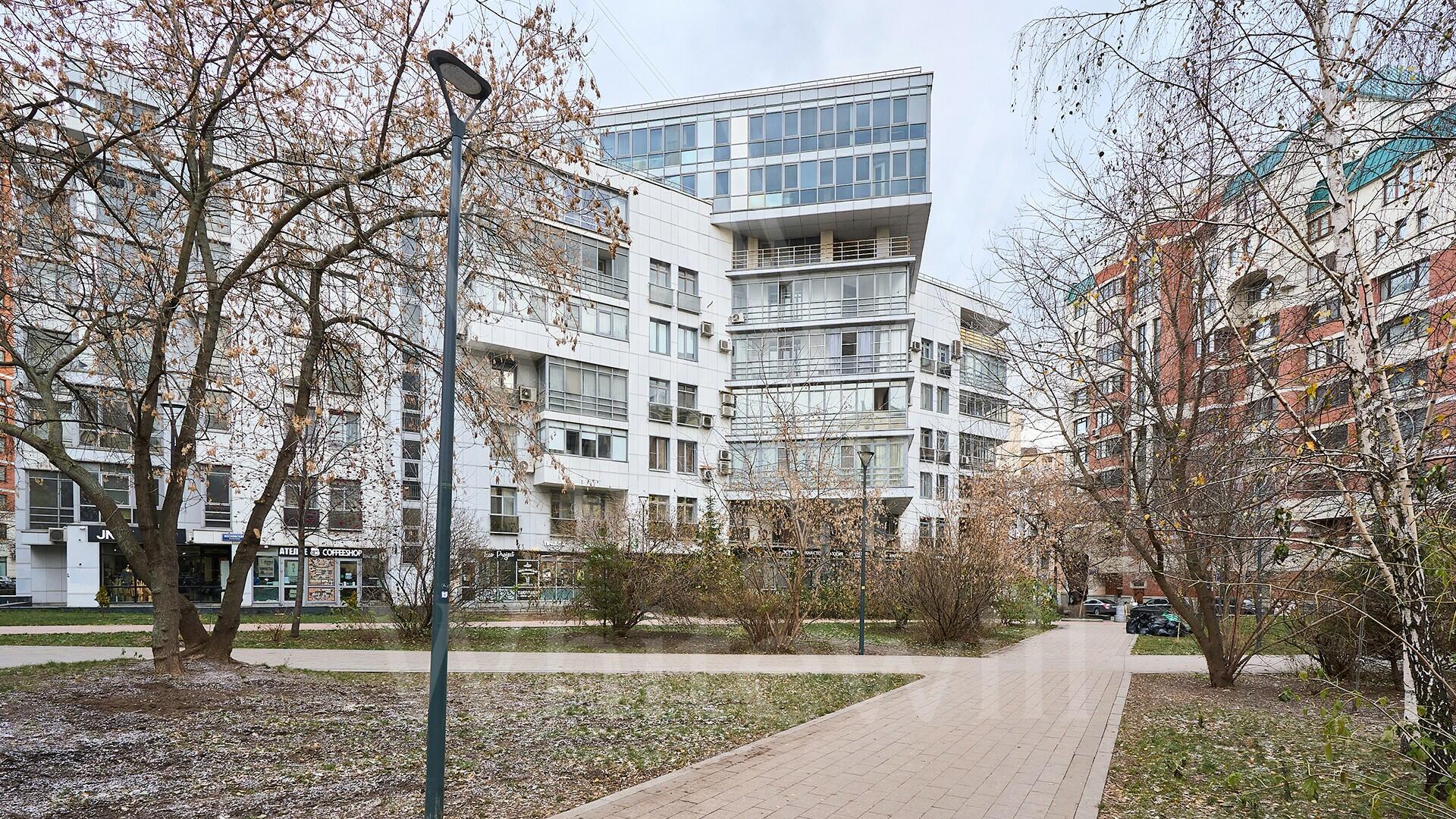 5-КОМН. КВАРТИРА С ОТДЕЛКОЙ 200 М² НА 5 ЭТАЖЕ