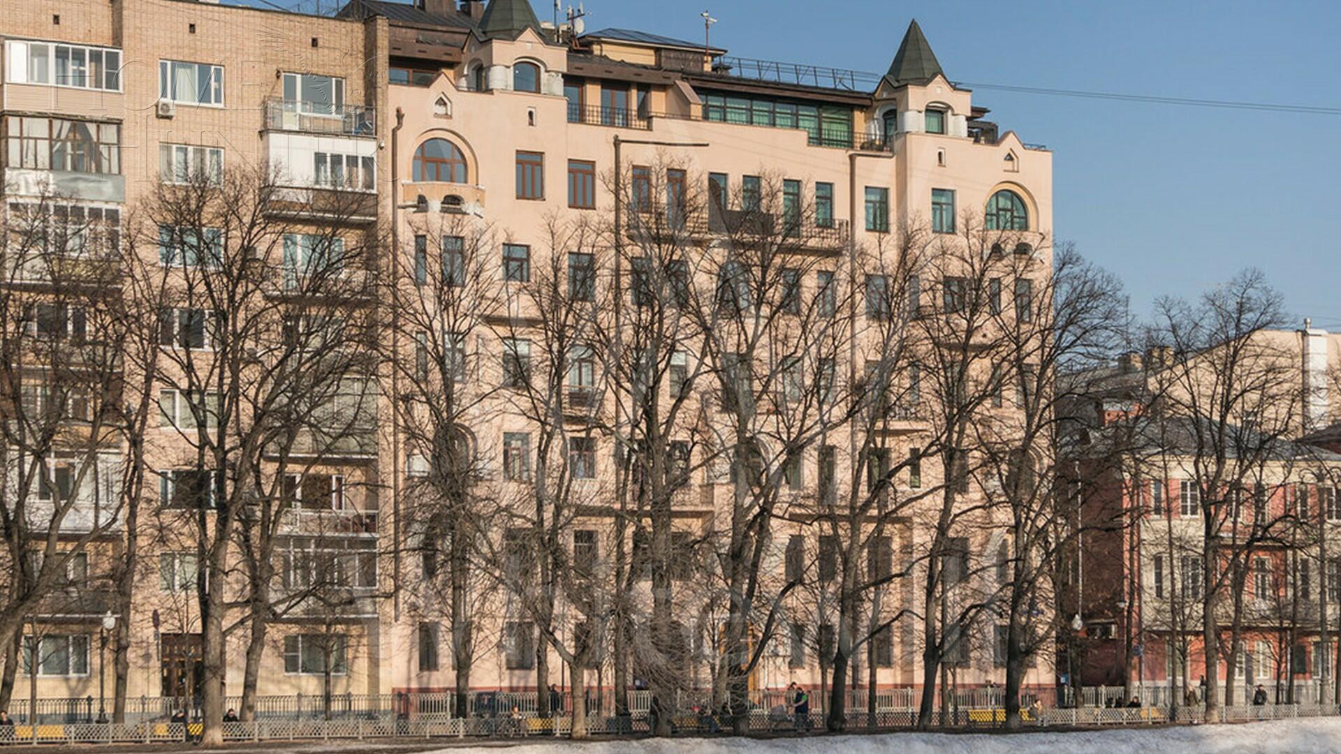 6-КОМН. КВАРТИРА С ОТДЕЛКОЙ 145 М² НА 2 ЭТАЖЕ