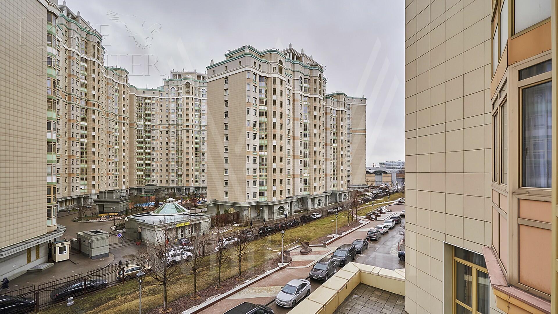 4-КОМН. КВАРТИРА С ОТДЕЛКОЙ 150 М² НА 3 ЭТАЖЕ
