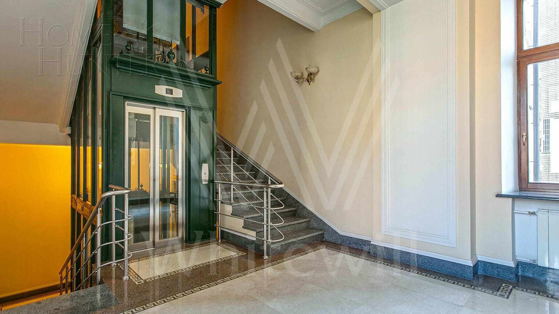 2-УРОВНЕВЫЙ ПЕНТХАУС С ОТДЕЛКОЙ 351 М² НА 5 ЭТАЖЕ