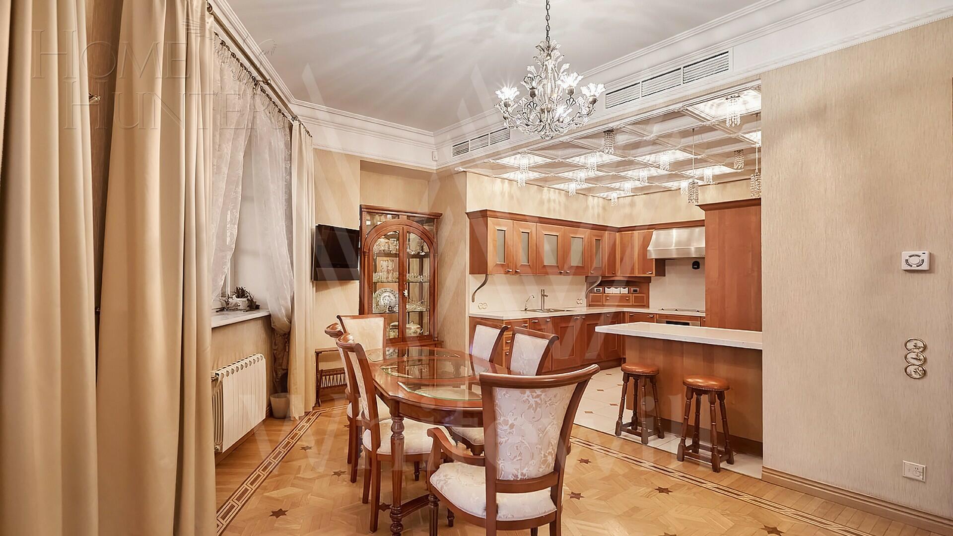 2-УРОВНЕВЫЙ ПЕНТХАУС С ОТДЕЛКОЙ 308 М² НА 7 ЭТАЖЕ