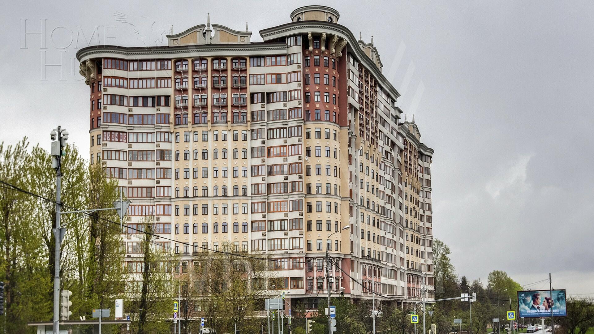 3-УРОВНЕВАЯ КВАРТИРА С ОТДЕЛКОЙ 290 М² НА 14 ЭТАЖЕ