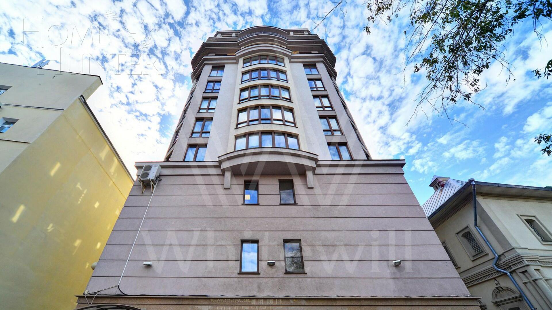 3-КОМН. КВАРТИРА С ОТДЕЛКОЙ 135 М² НА 3 ЭТАЖЕ