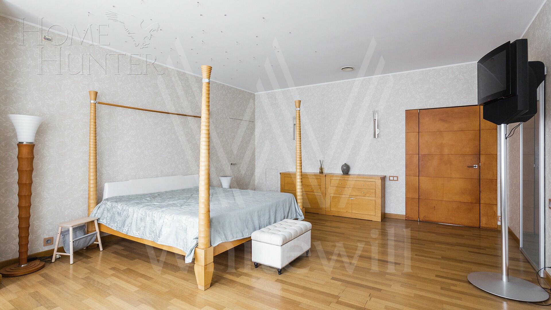 2-УРОВНЕВАЯ КВАРТИРА С ОТДЕЛКОЙ 246 М² НА 4 ЭТАЖЕ