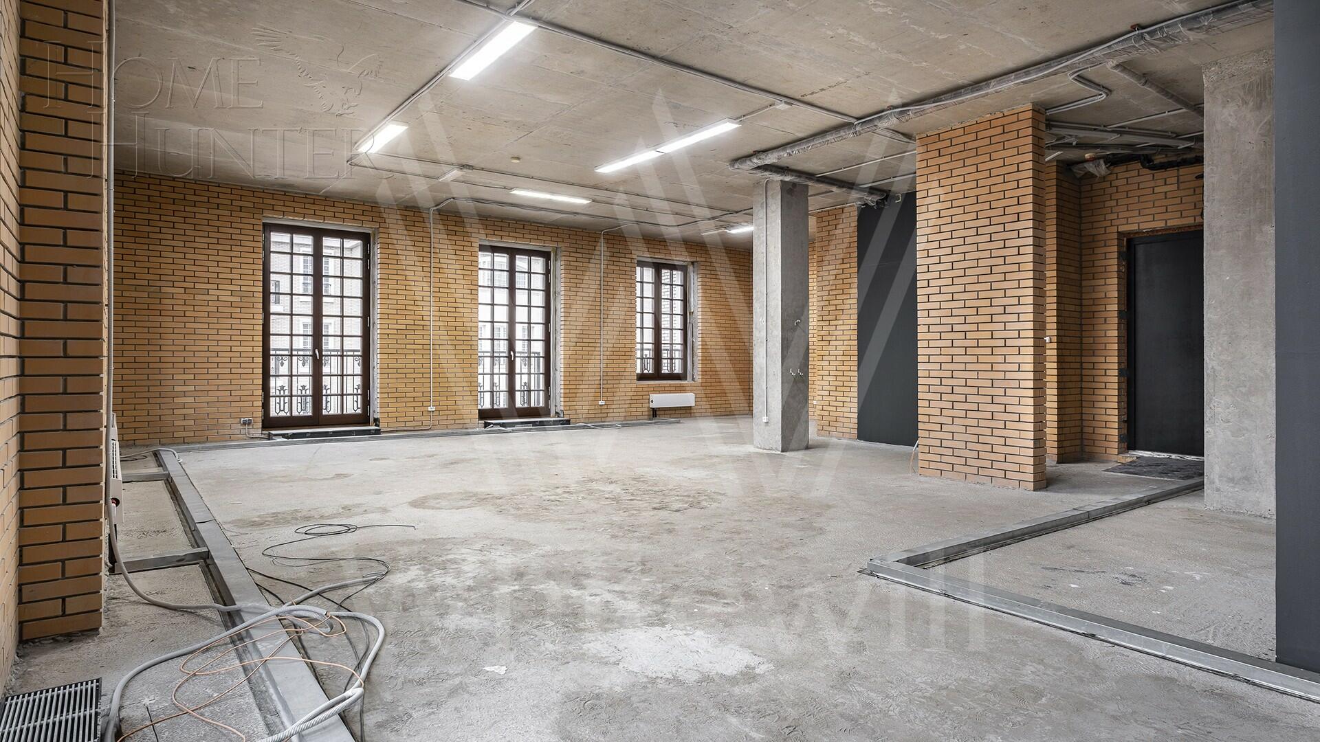 6-КОМН. КВАРТИРА БЕЗ ОТДЕЛКИ 340 М² НА 4 ЭТАЖЕ