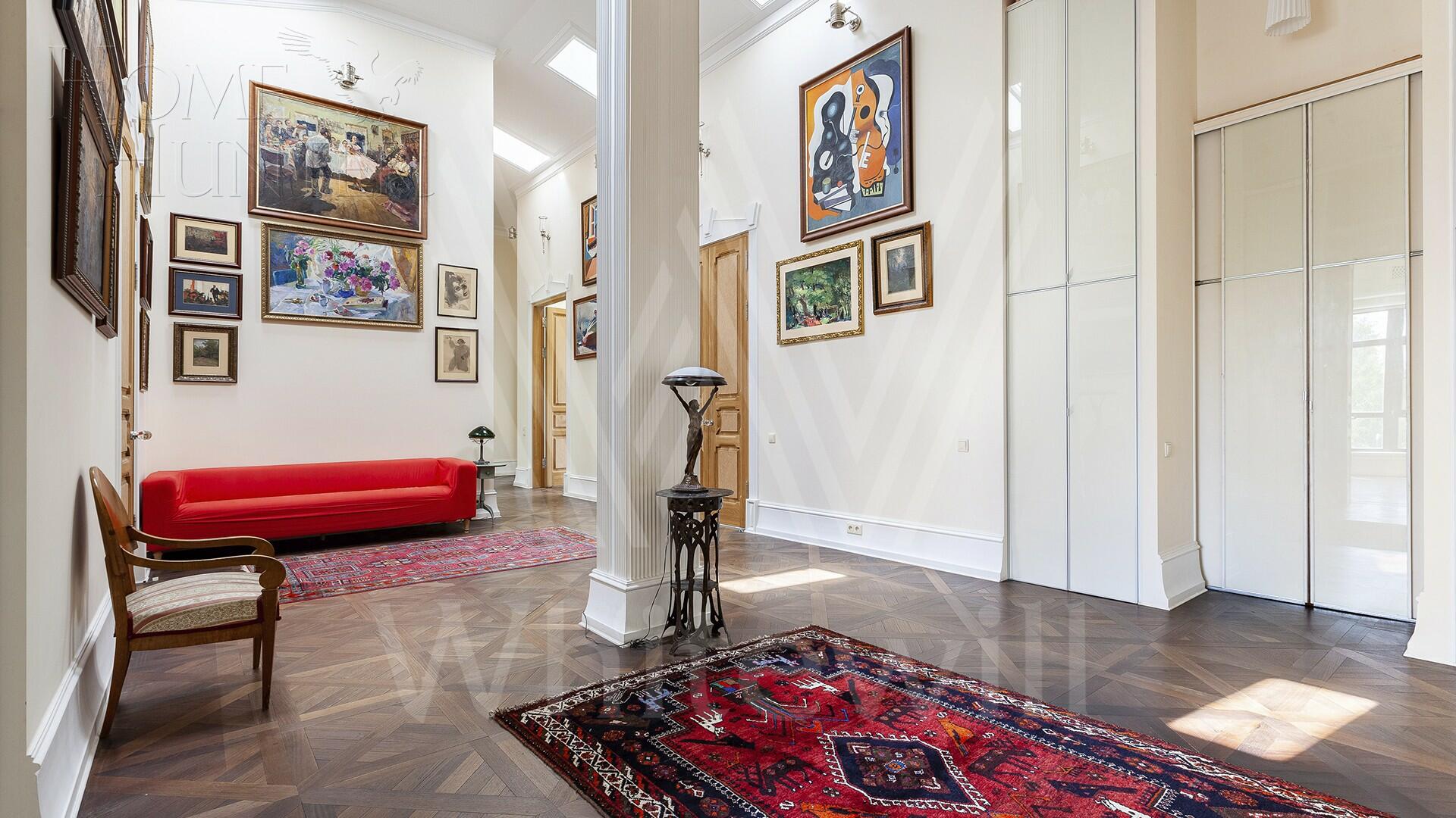 5-КОМН. КВАРТИРА С ОТДЕЛКОЙ 274 М² НА 4 ЭТАЖЕ