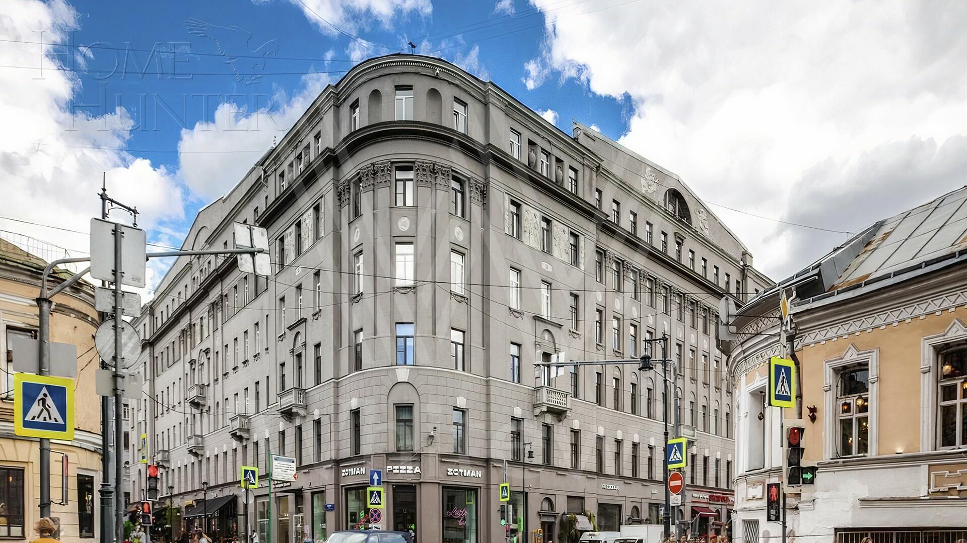 6-КОМН. КВАРТИРА С ОТДЕЛКОЙ 210 М² НА 2 ЭТАЖЕ