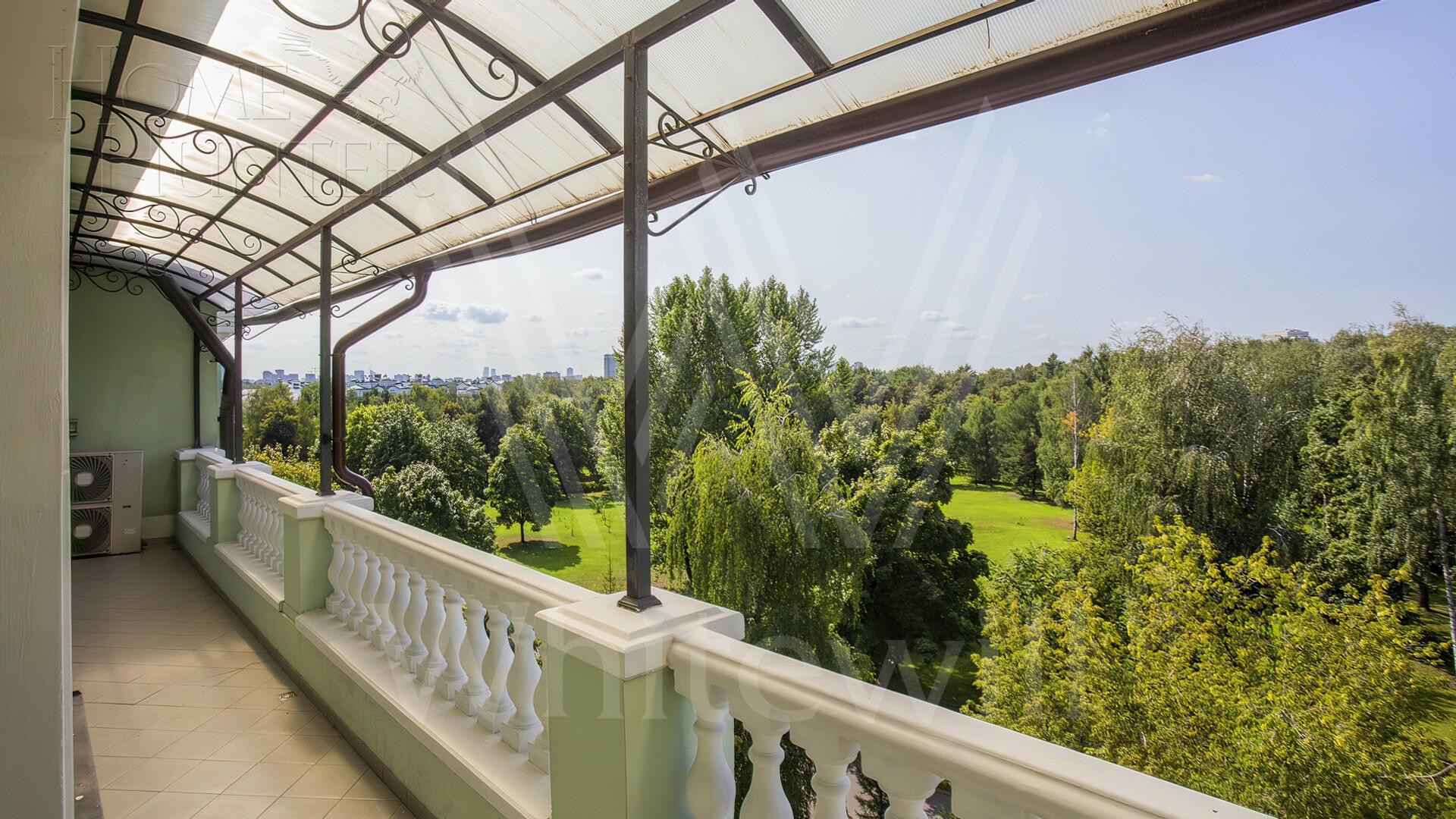 5-КОМН. ПЕНТХАУС С ОТДЕЛКОЙ 306.6 М² НА 5 ЭТАЖЕ