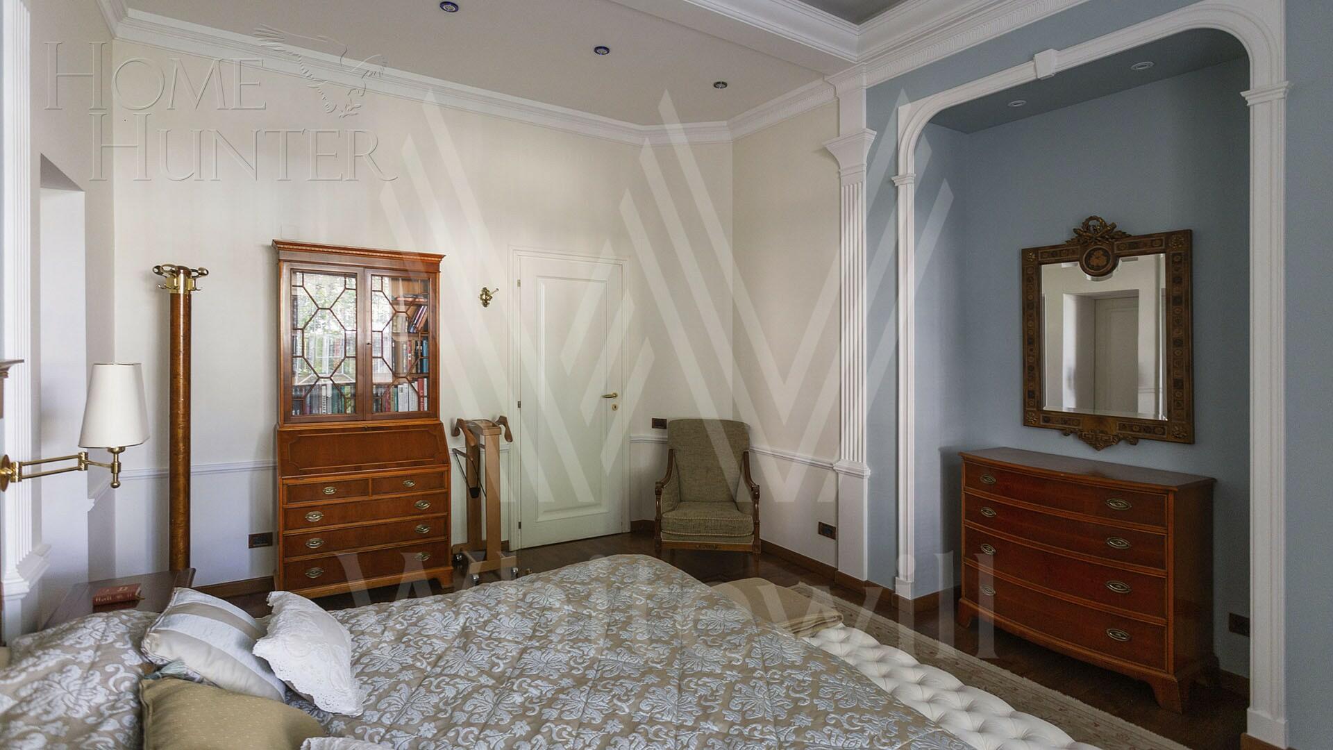 4-УРОВНЕВАЯ КВАРТИРА С ОТДЕЛКОЙ 253.1 М² НА 1 ЭТАЖЕ