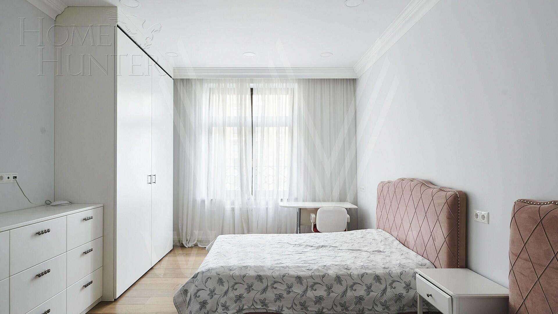 4-КОМН. КВАРТИРА С ОТДЕЛКОЙ 202 М² НА 4 ЭТАЖЕ