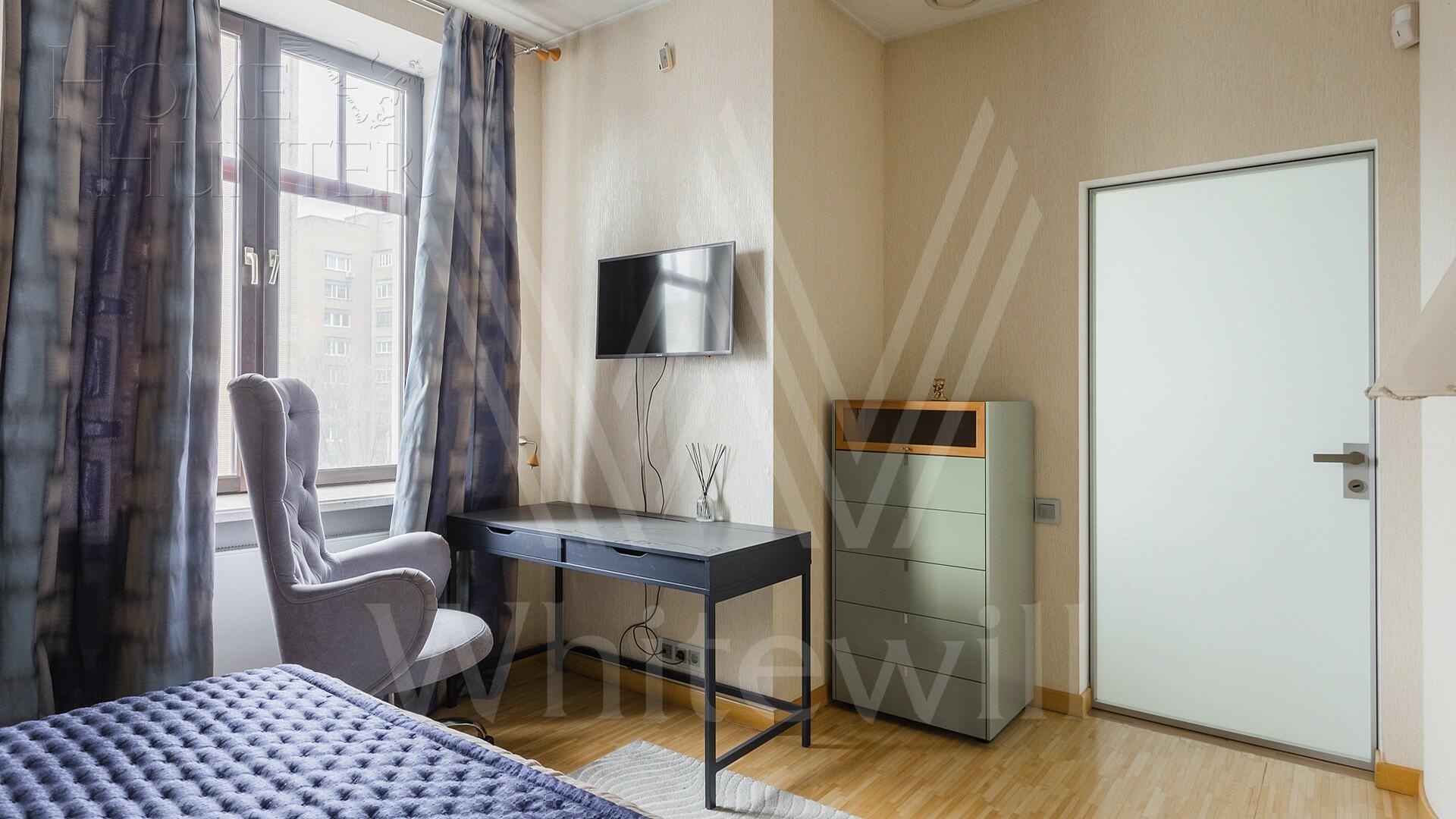 2-УРОВНЕВАЯ КВАРТИРА С ОТДЕЛКОЙ 246 М² НА 4 ЭТАЖЕ