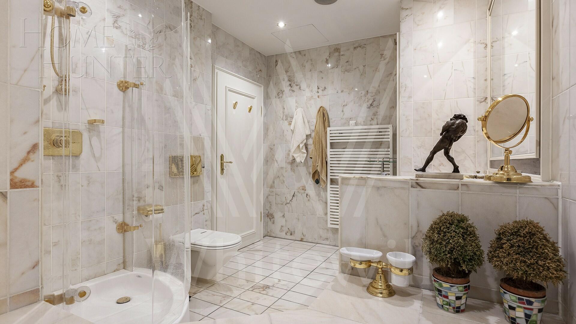 2-КОМН. АПАРТАМЕНТЫ С ОТДЕЛКОЙ 136.6 М² НА 2 ЭТАЖЕ