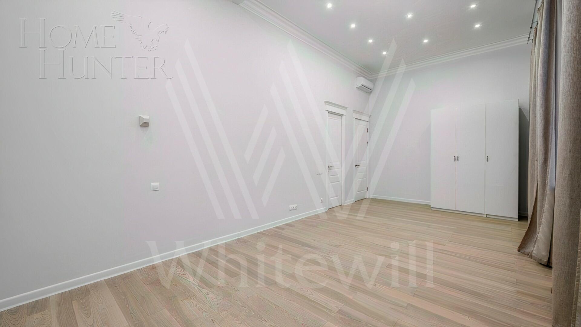 7-КОМН. КВАРТИРА С ОТДЕЛКОЙ 300 М² НА 3 ЭТАЖЕ