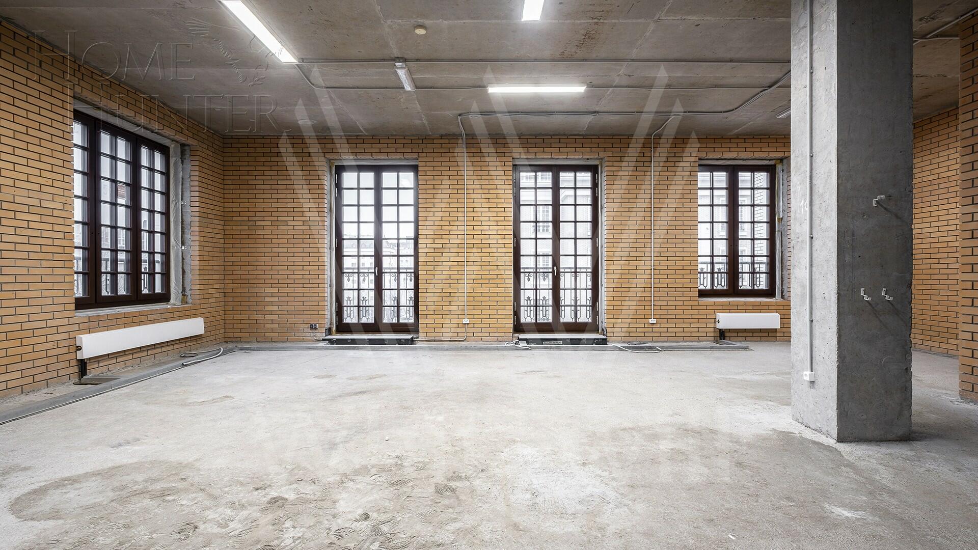 6-КОМН. КВАРТИРА БЕЗ ОТДЕЛКИ 340 М² НА 4 ЭТАЖЕ