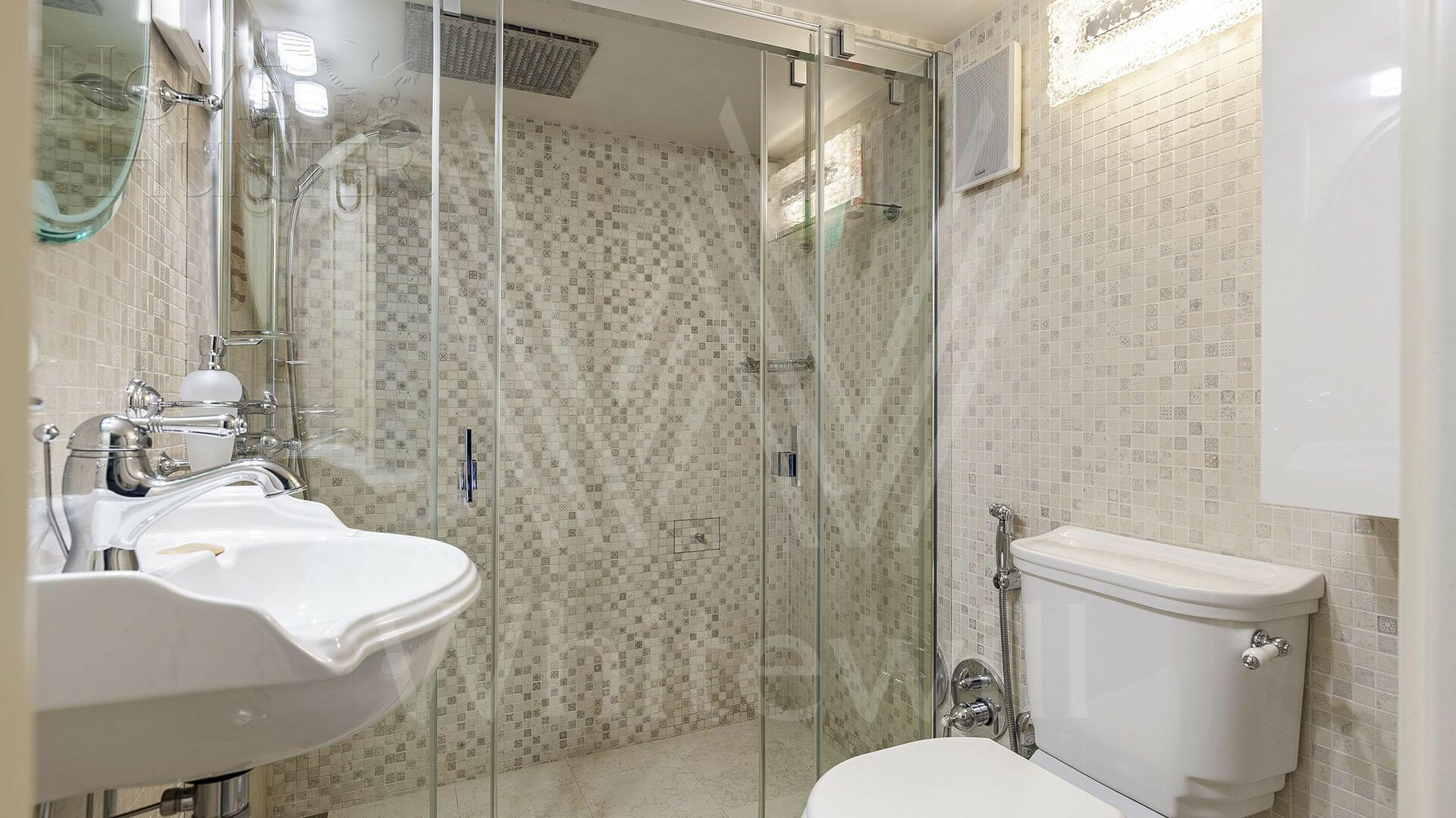 2-УРОВНЕВАЯ КВАРТИРА С ОТДЕЛКОЙ 318 М² НА 2 ЭТАЖЕ