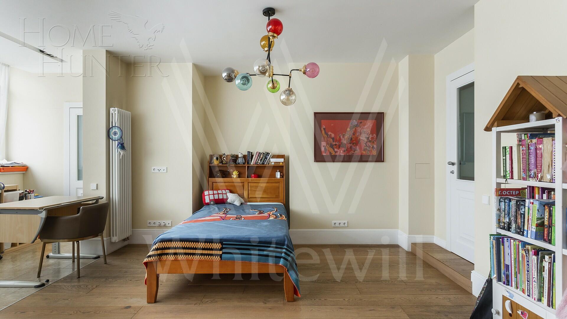 5-КОМН. КВАРТИРА С ОТДЕЛКОЙ 200 М² НА 5 ЭТАЖЕ