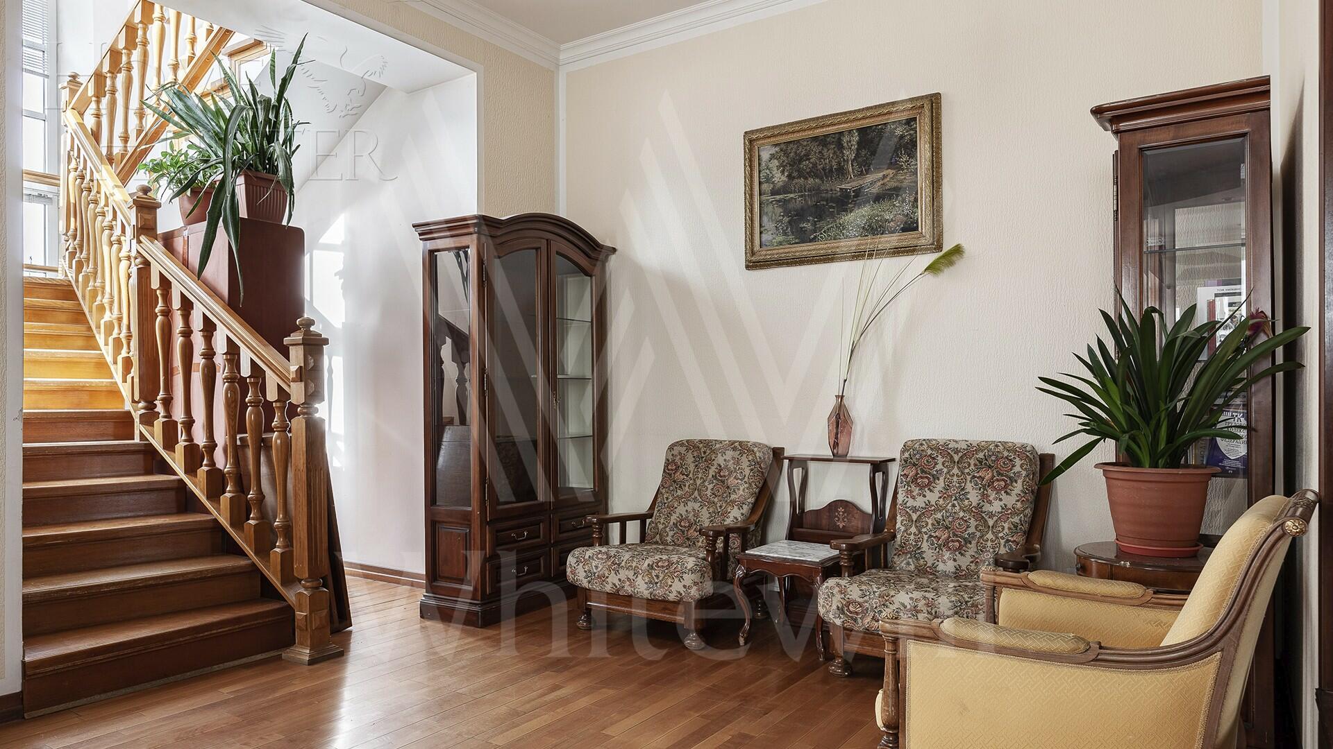 2-УРОВНЕВАЯ КВАРТИРА С ОТДЕЛКОЙ 295 М² НА 6 ЭТАЖЕ