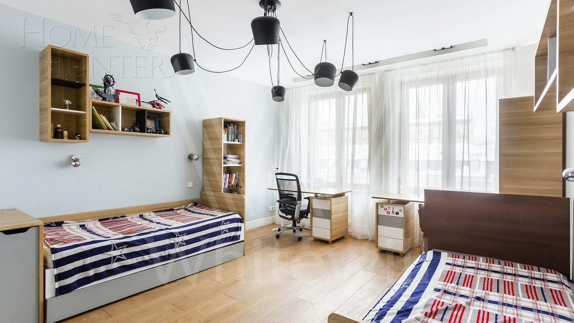 5-КОМН. КВАРТИРА С ОТДЕЛКОЙ 200 М² НА 5 ЭТАЖЕ