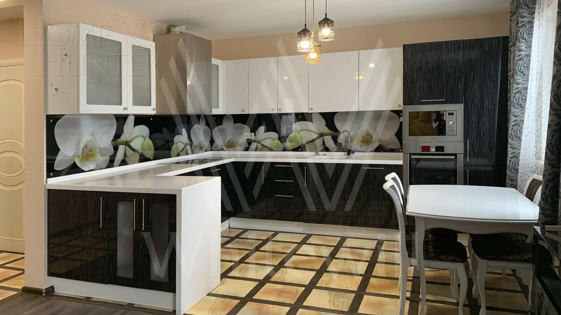 3-КОМН. КВАРТИРА С ОТДЕЛКОЙ 104 М² НА 3 ЭТАЖЕ