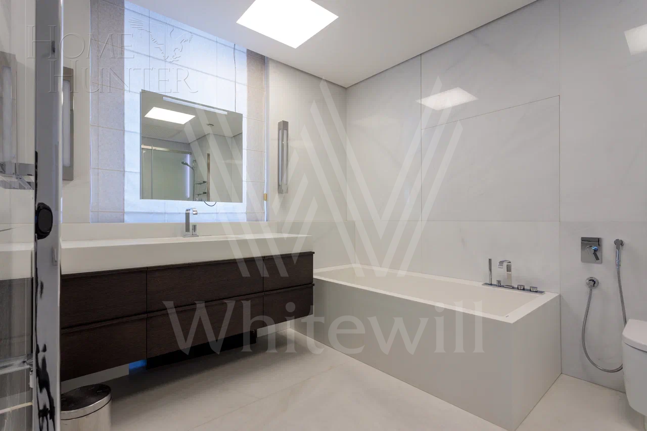 5-КОМН. КВАРТИРА С ОТДЕЛКОЙ 242.7 М² НА 4 ЭТАЖЕ