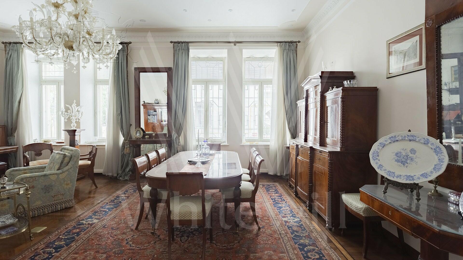 4-УРОВНЕВАЯ КВАРТИРА С ОТДЕЛКОЙ 253.1 М² НА 1 ЭТАЖЕ