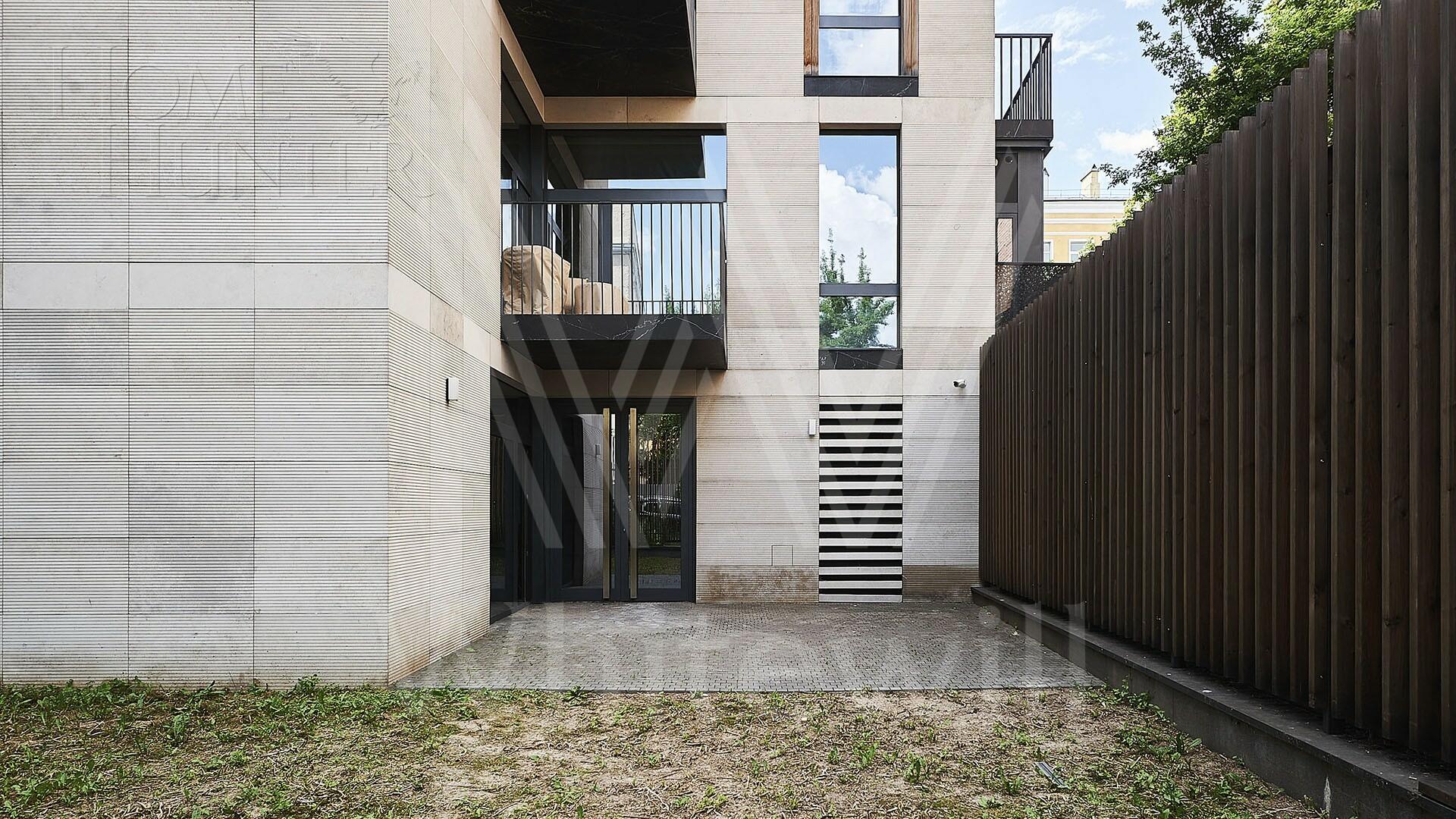 5-КОМН. АПАРТАМЕНТЫ БЕЗ ОТДЕЛКИ 203 М² НА 1 ЭТАЖЕ