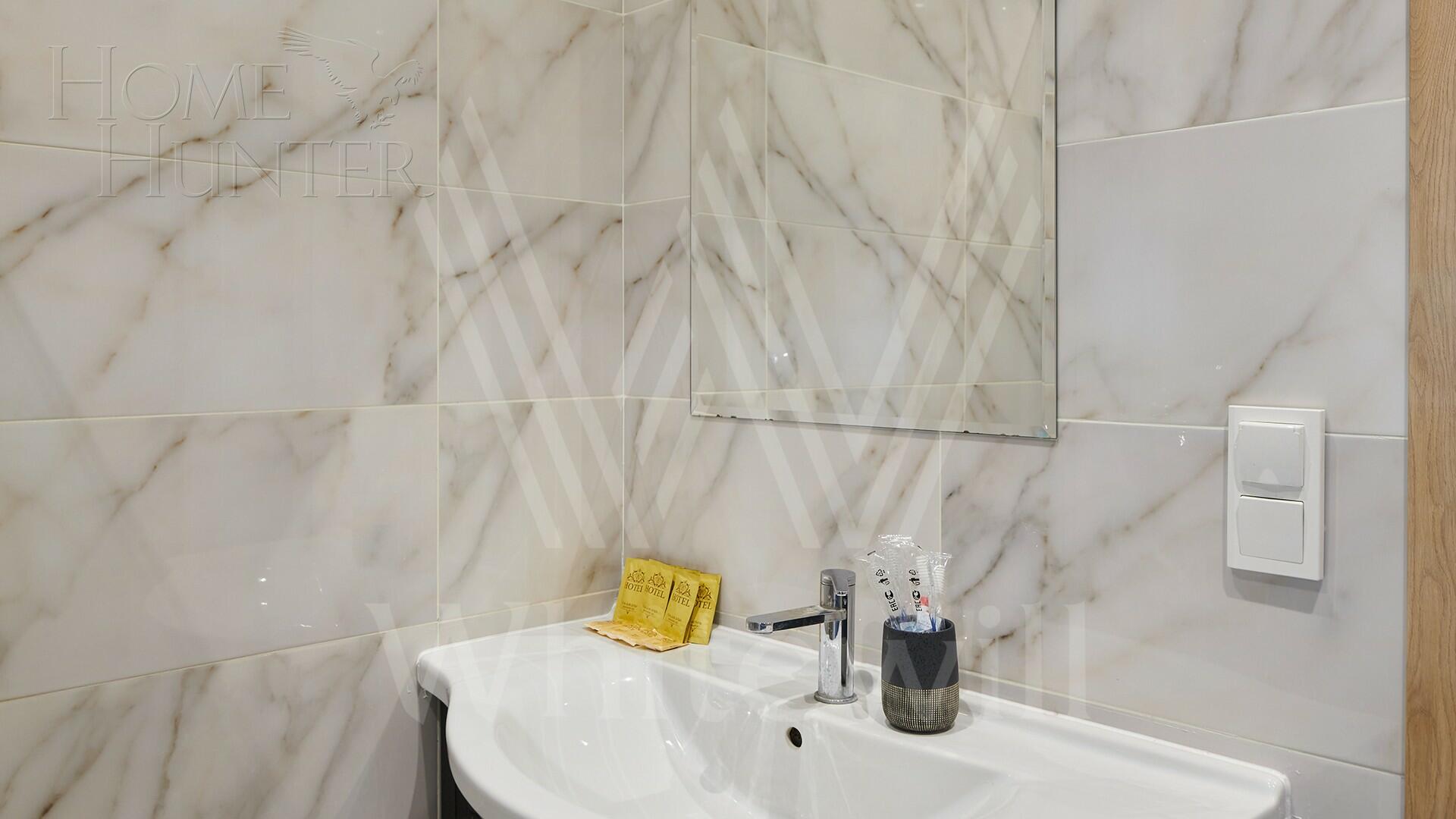 10-КОМН. АПАРТАМЕНТЫ С ОТДЕЛКОЙ 233.7 М² НА 67 ЭТАЖЕ