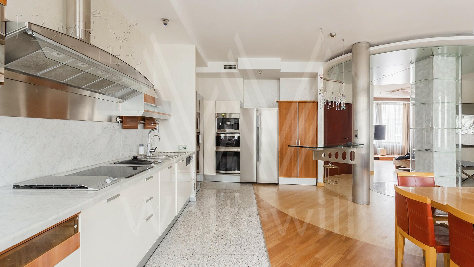 2-УРОВНЕВАЯ КВАРТИРА С ОТДЕЛКОЙ 246 М² НА 4 ЭТАЖЕ