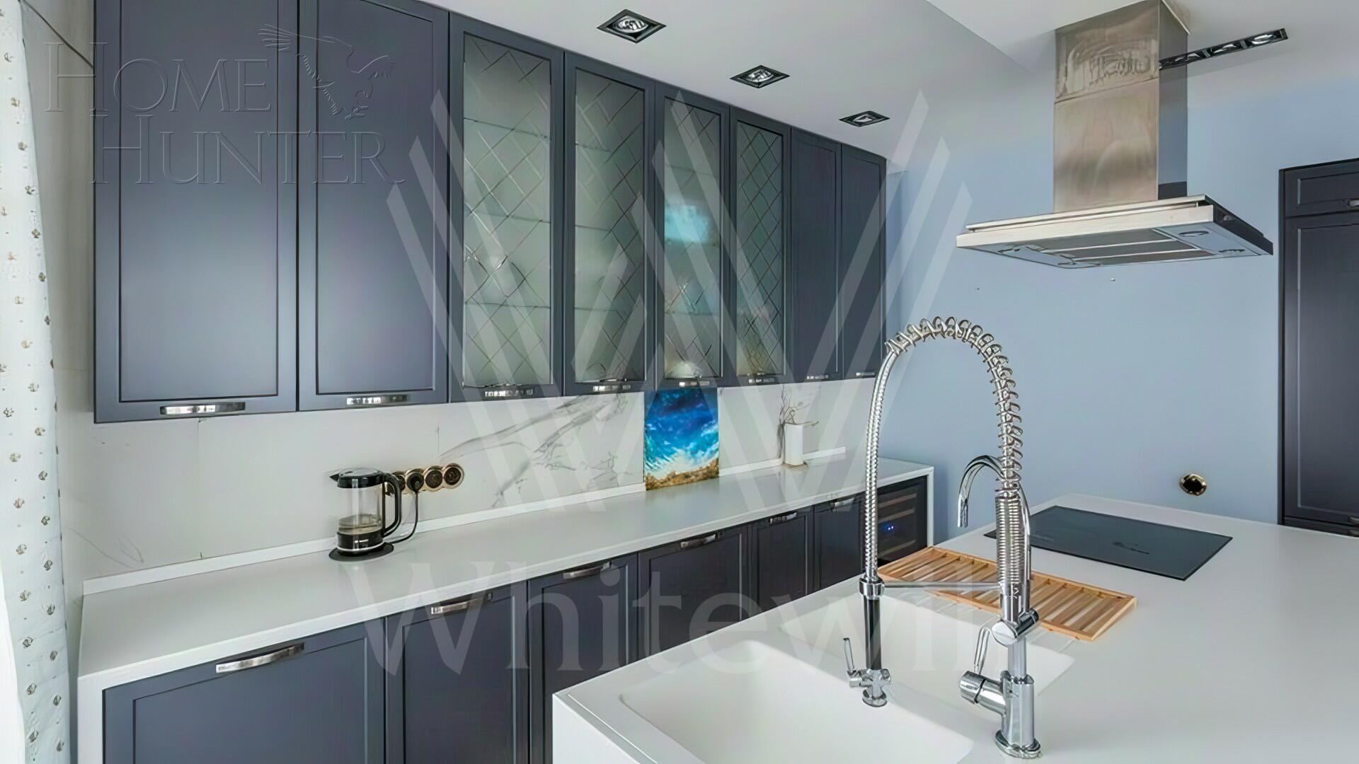 3-КОМН. КВАРТИРА С ОТДЕЛКОЙ 135 М² НА 3 ЭТАЖЕ