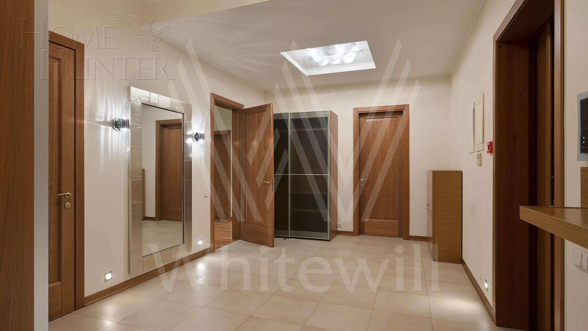 6-КОМН. КВАРТИРА С ОТДЕЛКОЙ 436.4 М² НА 3 ЭТАЖЕ