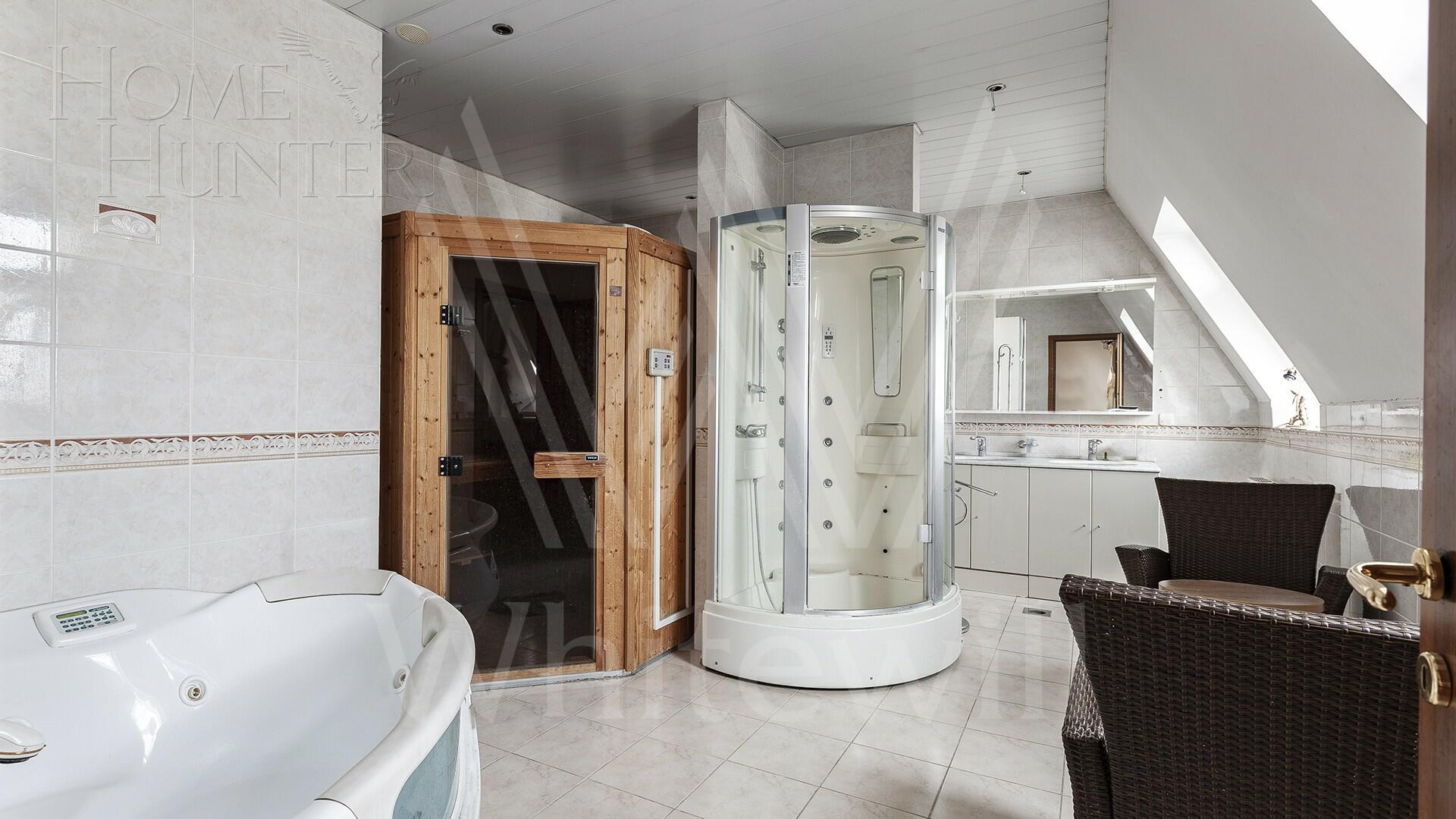 2-УРОВНЕВАЯ КВАРТИРА С ОТДЕЛКОЙ 295 М² НА 6 ЭТАЖЕ