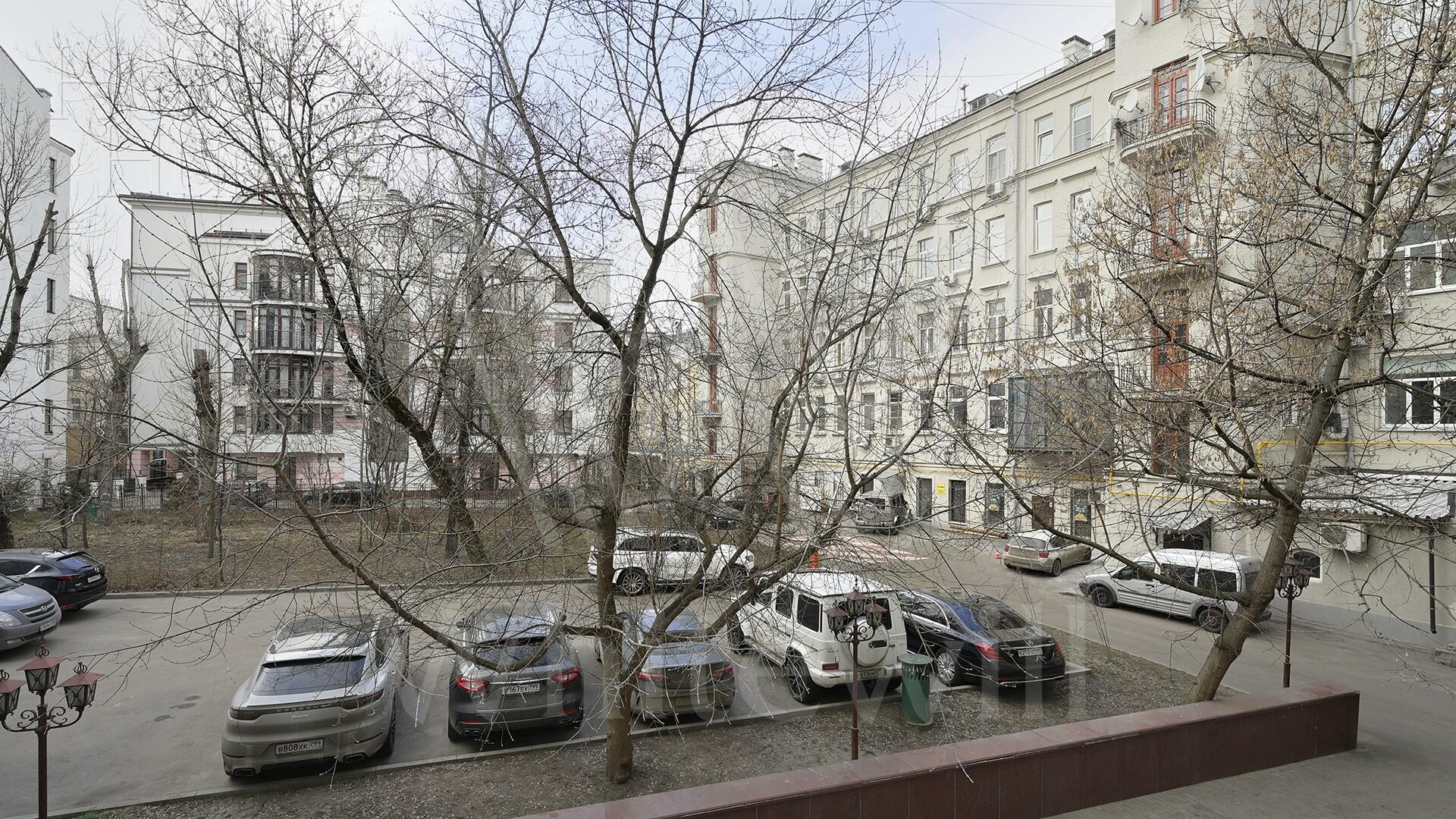 2-КОМН. КВАРТИРА С ОТДЕЛКОЙ 70.6 М² НА 3 ЭТАЖЕ