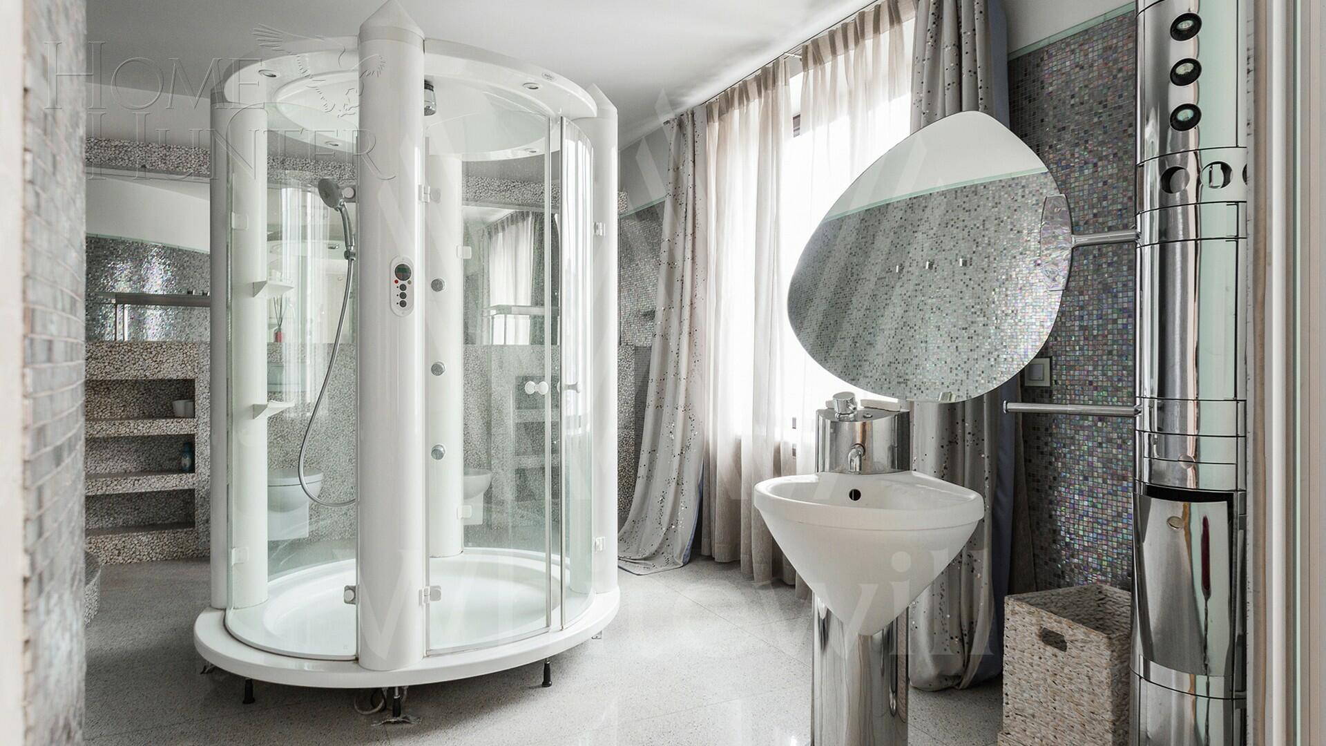 2-УРОВНЕВАЯ КВАРТИРА С ОТДЕЛКОЙ 246 М² НА 4 ЭТАЖЕ