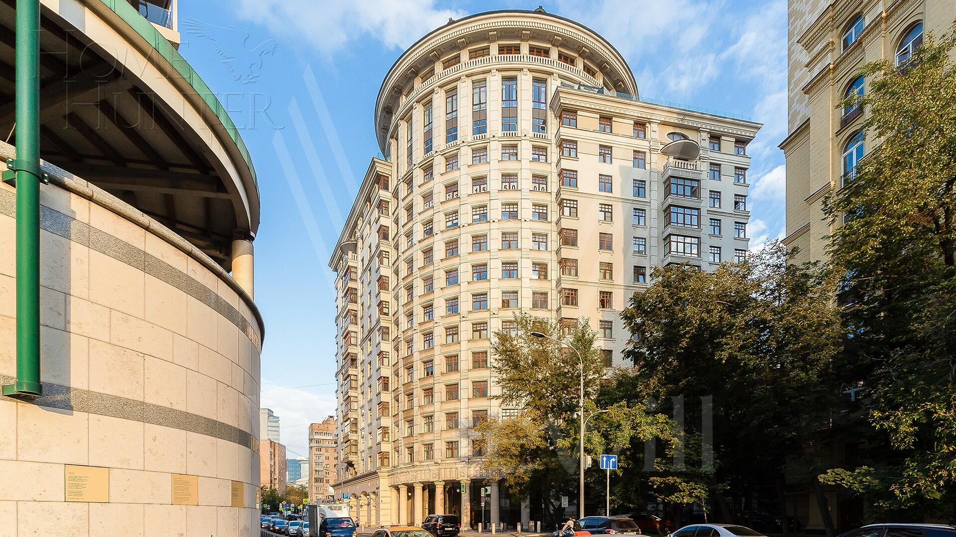 3-КОМН. КВАРТИРА С ОТДЕЛКОЙ 102 М² НА 3 ЭТАЖЕ