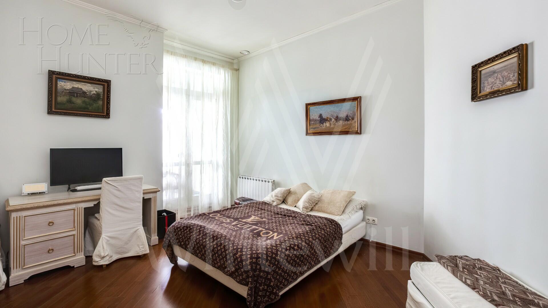 4-КОМН. КВАРТИРА С ОТДЕЛКОЙ 162.1 М² НА 2 ЭТАЖЕ