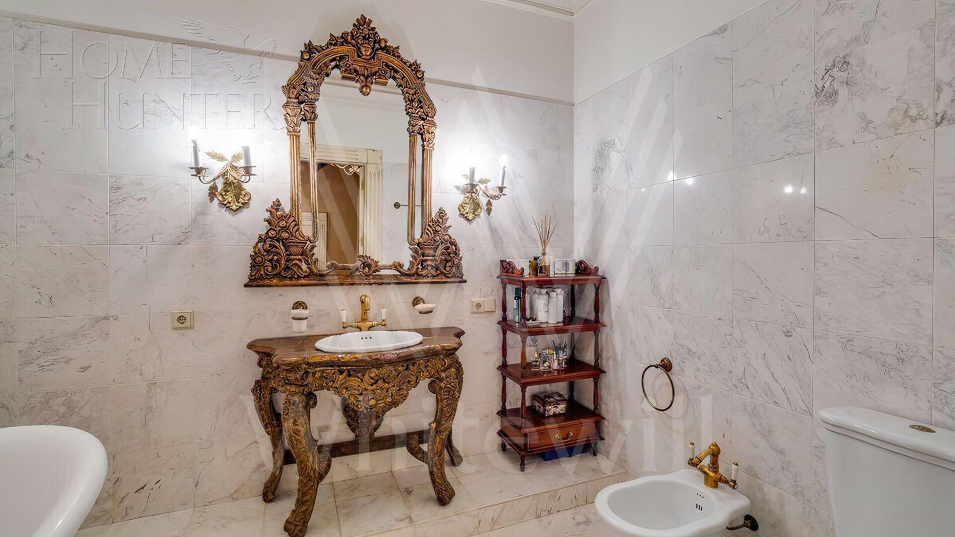 3-КОМН. КВАРТИРА С ОТДЕЛКОЙ 135 М² НА 2 ЭТАЖЕ