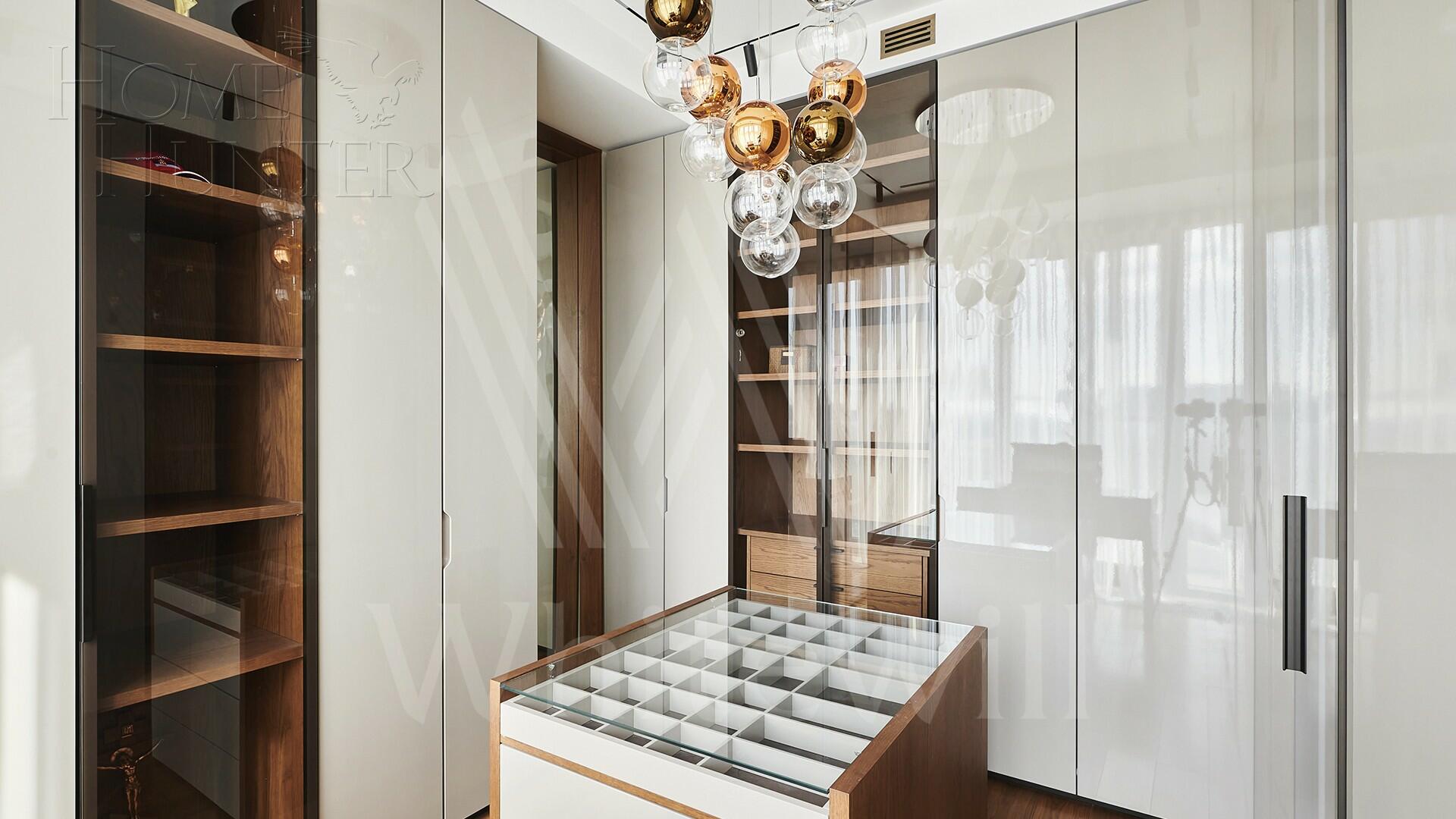 4-КОМН. АПАРТАМЕНТЫ С ОТДЕЛКОЙ 195 М² НА 13 ЭТАЖЕ